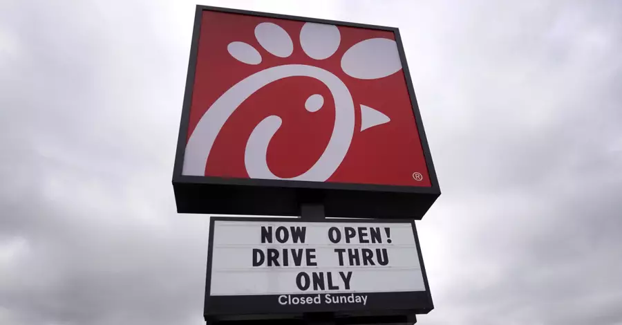 A group of New York Democrats is urging the state to block Chick-fil-A from building restaurants along a major toll road